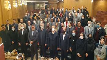 نشست مدیرعامل با کارکنان و شبکه فروش بیمه نوین در مشهد- دی 1400